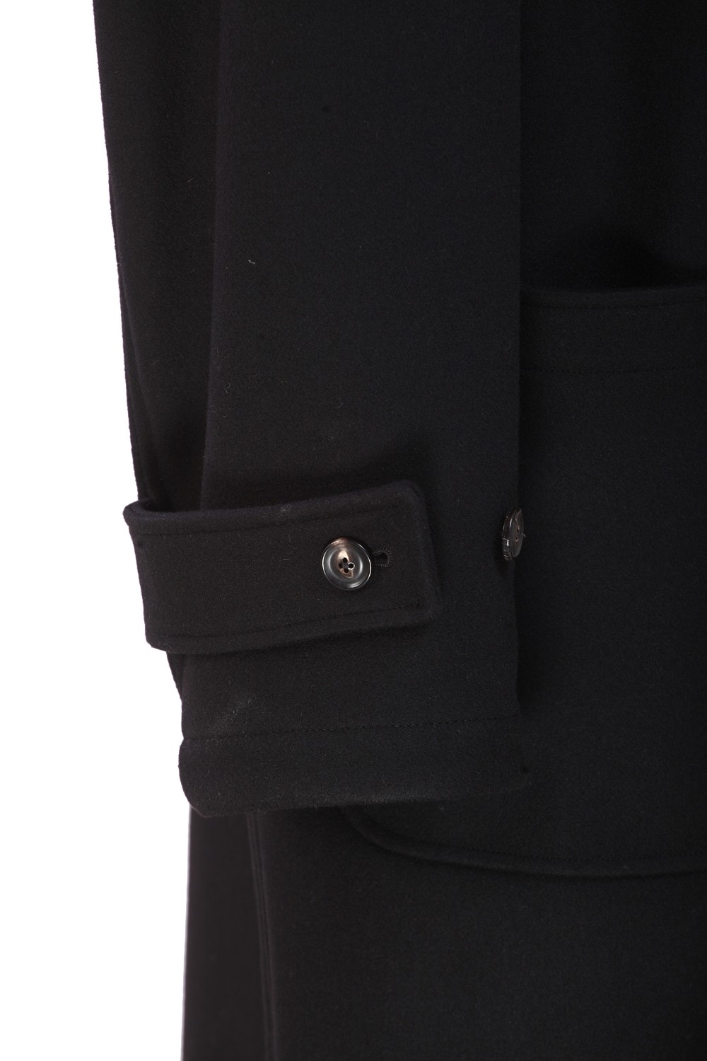 shop LARDINI Saldi Montgomery: Lardini montgomery in lana.
Cappuccio.
Maniche lunghe.
Chiusura con alamari.
Tasche applicate.
Vestibilità regolare.
Composizione: 80% Lana 20% Poliammide.
Fabbricato in Italia.. ITTYLER ITC61606-999 number 5814039